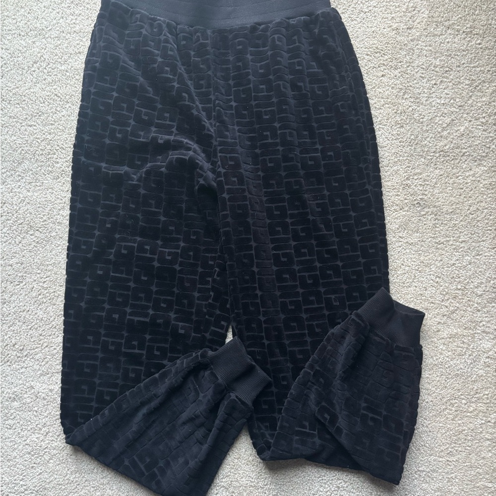 Guess Black Velvet Jogger Sweatpants with Pockets | Size S